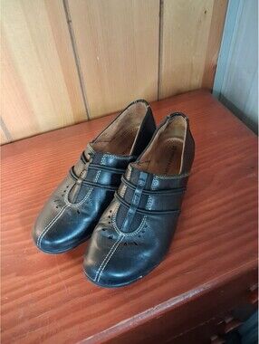 Naturalizer Women's Size 7M Shoes Black Leather Comfort Slip On